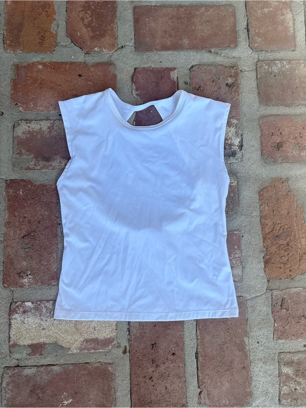 Women’s active tee with cutout on back